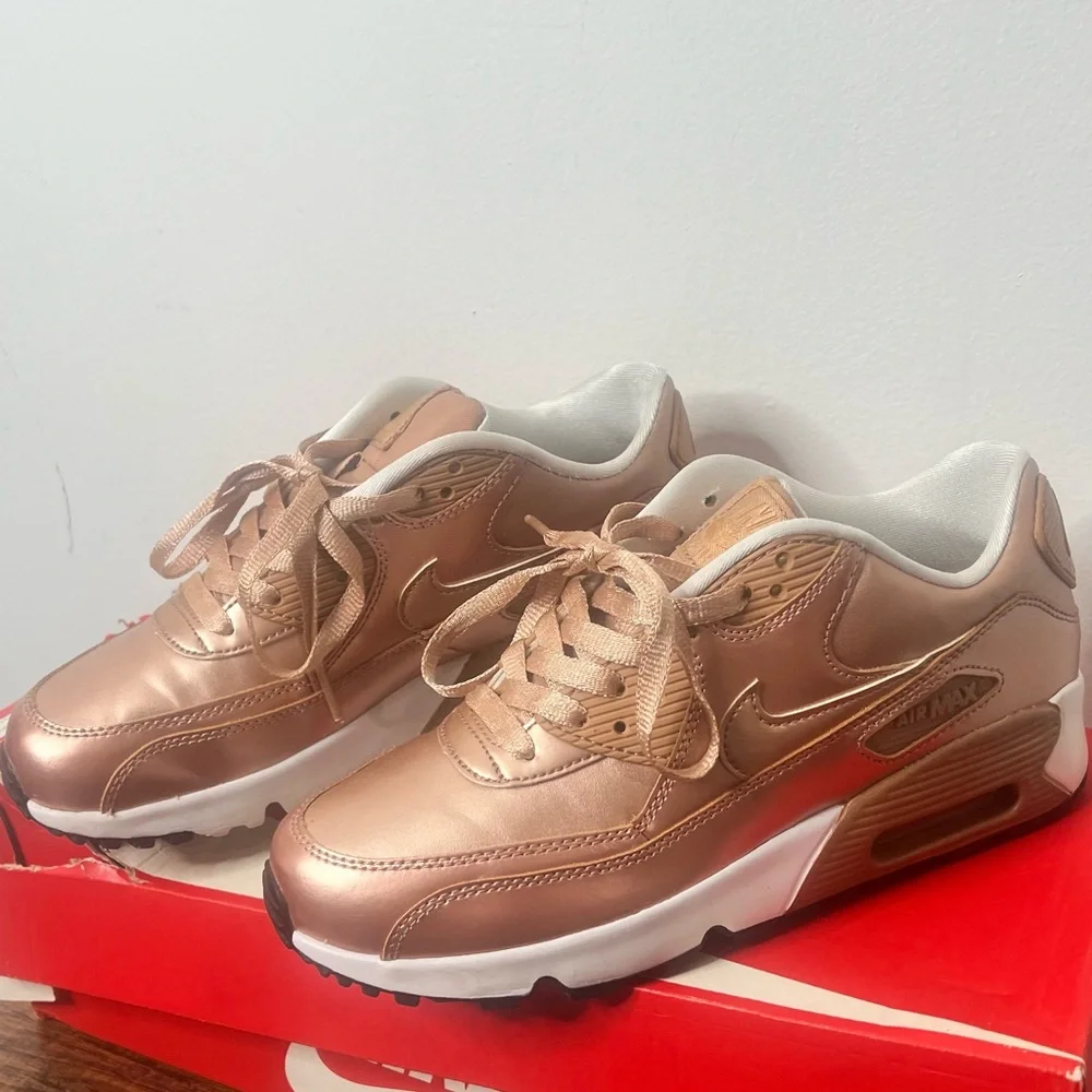 Nike Women's Metallic Copper Rose Gold Air Max Sneaker